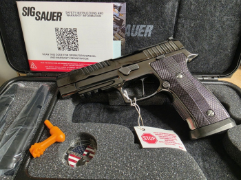 Sig Sauer P320 SXG Reserve Collection 9mm Luger