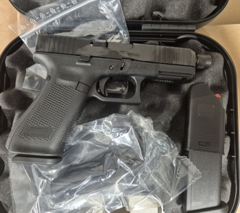 Glock 45 MOS 9mm Luger mit Gewindelauf