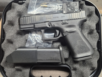 GLOCK 19 Gen5 MOS 9 mm Luger A-CUT COA Combo