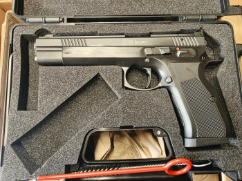 CZ97 Sport Waffen Oschatz .45 Auto SA